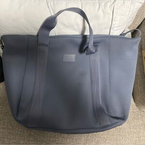 Large Blue Dagne Dover